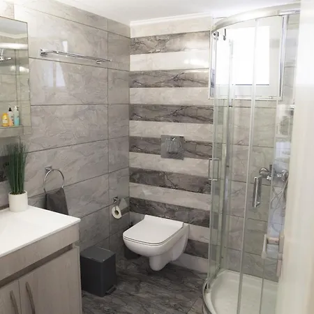 Diogenis Luxury Sea View Rethymno