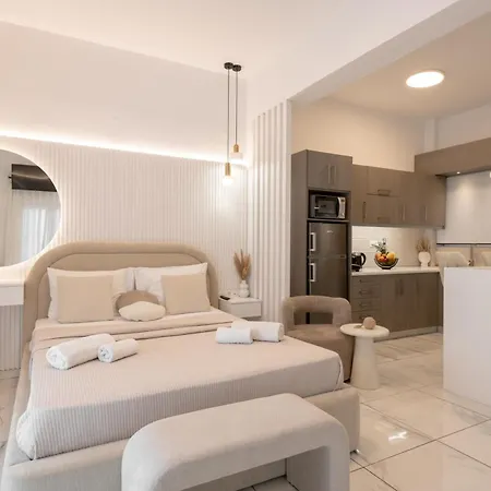 Diogenis Luxury Sea View Apartment Rethymno (Crete)